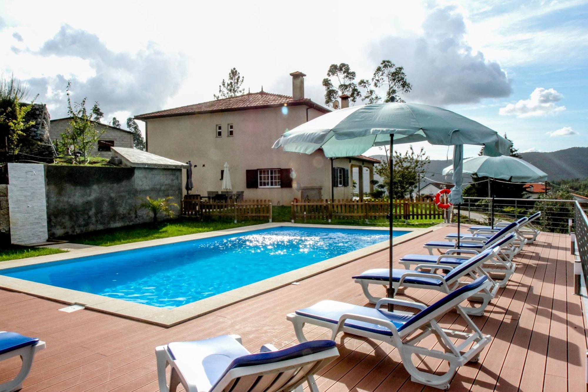 Martins House Quartos Arouca Exterior foto