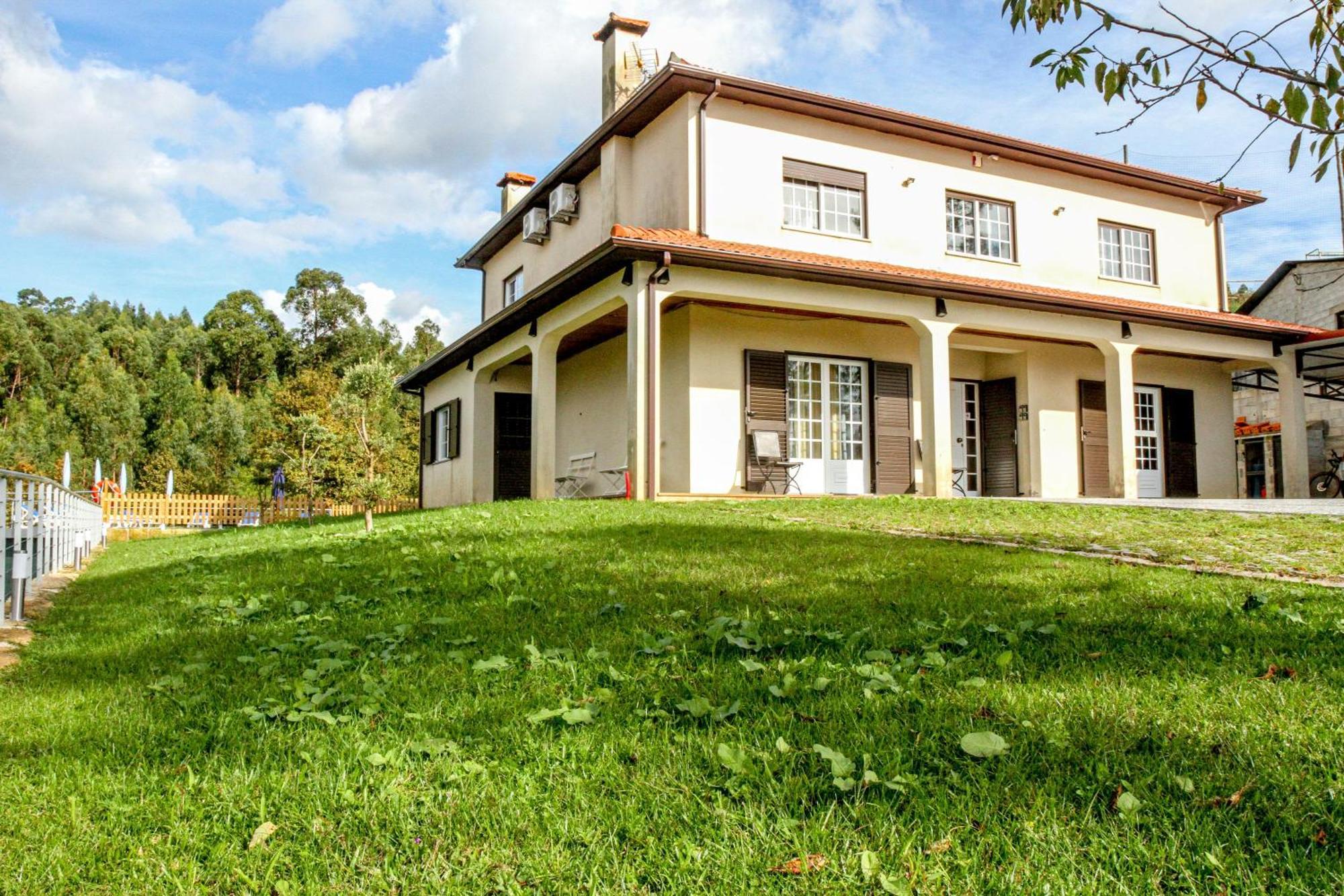 Martins House Quartos Arouca Exterior foto